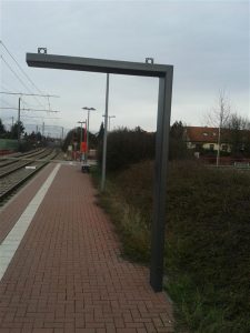 Abmontierte Haltestellenanzeige