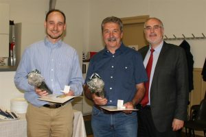Thomas Herzog und Dieter Milli gemeinsam mit Oberbürgermeister Klaus Demal