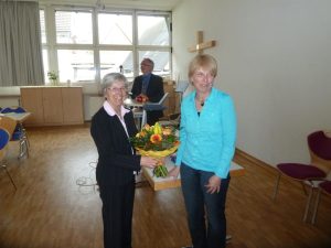 Blumen für Frau Hofheinz nach ihrem Referat