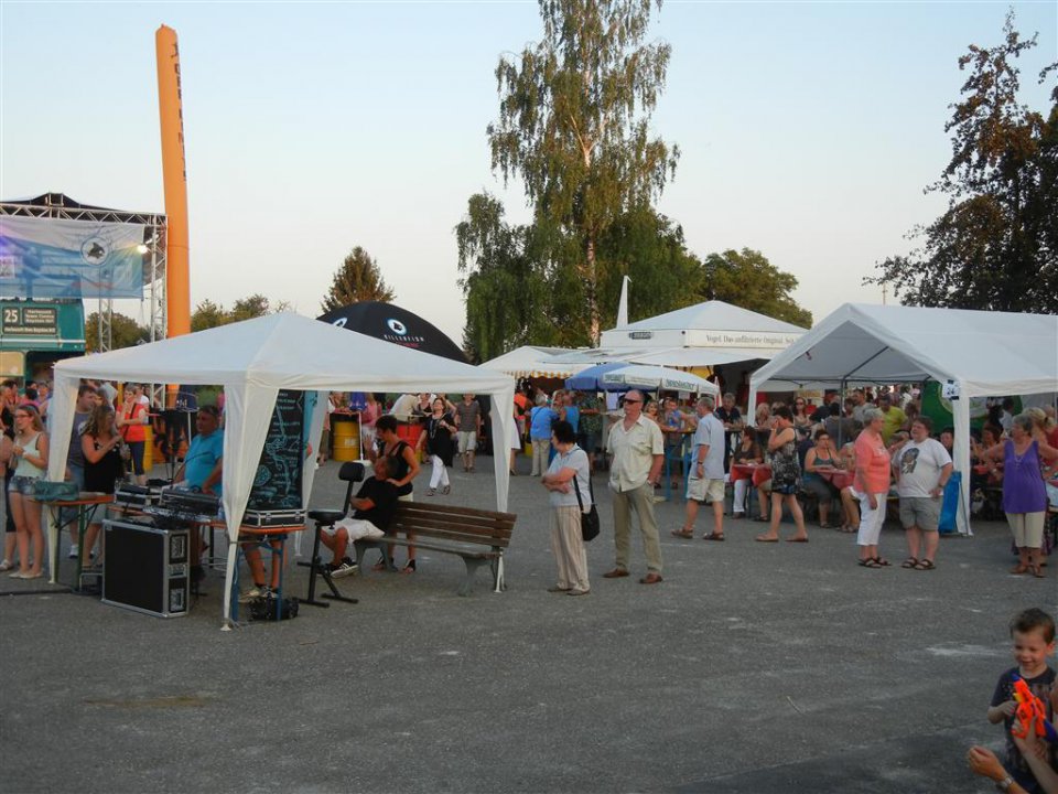 Straßenfest (Foto: Martin Strohal) Straßenfest