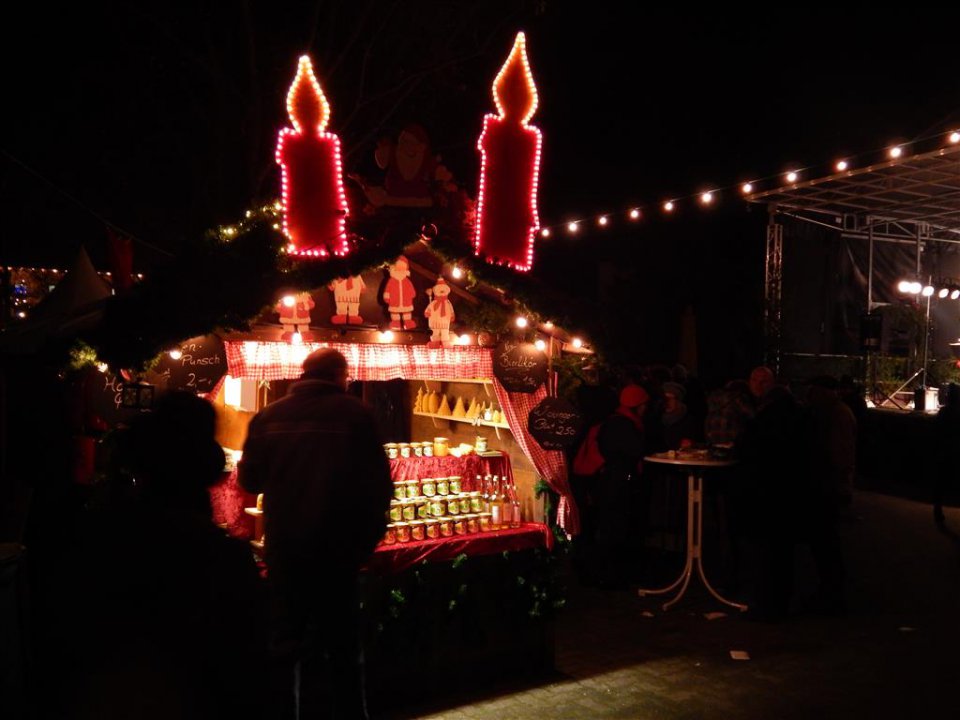 Foto: M. Strohal 2013-12-07-weihnachtsmarkt-friedrichstal-050