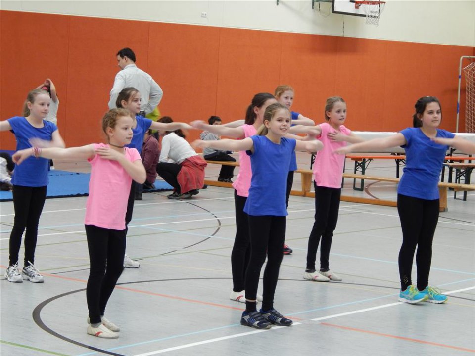 Tanz Kids (Leitung: Linda Rühle/Natalie Sturz)