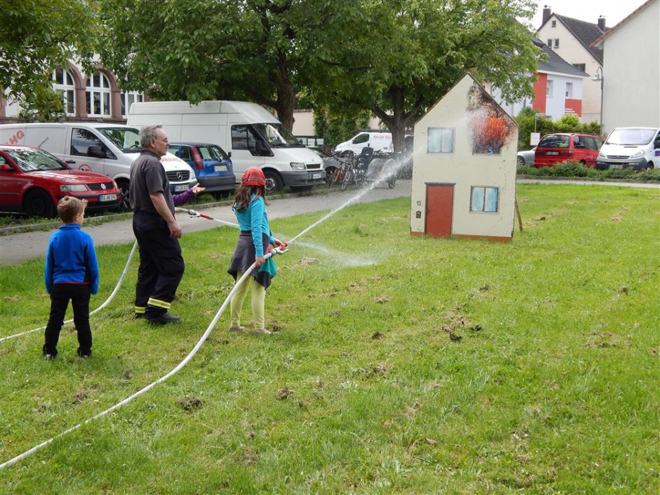 Spielwiese mit Feuerwehr