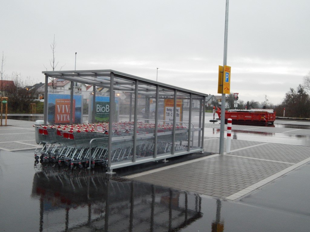 14. Dezember 2014, Foto: Martin Strohal Einkaufswagen