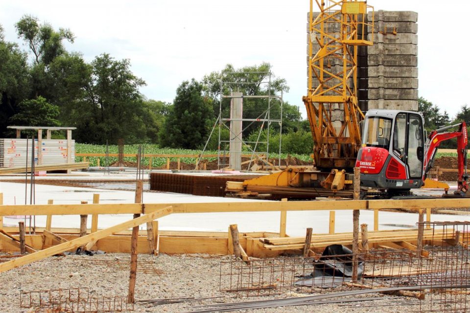 Juni 2014, Foto: K.-F. Schöpp Bau der Bodenplatte