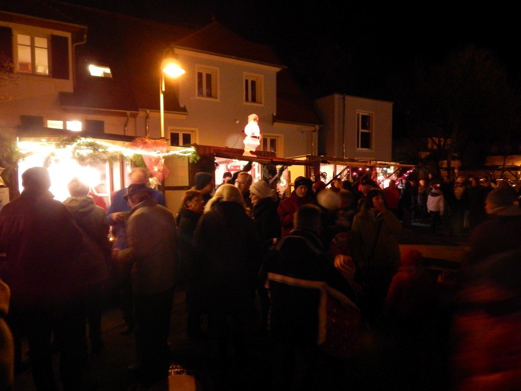 Buden beim klingenden Advent