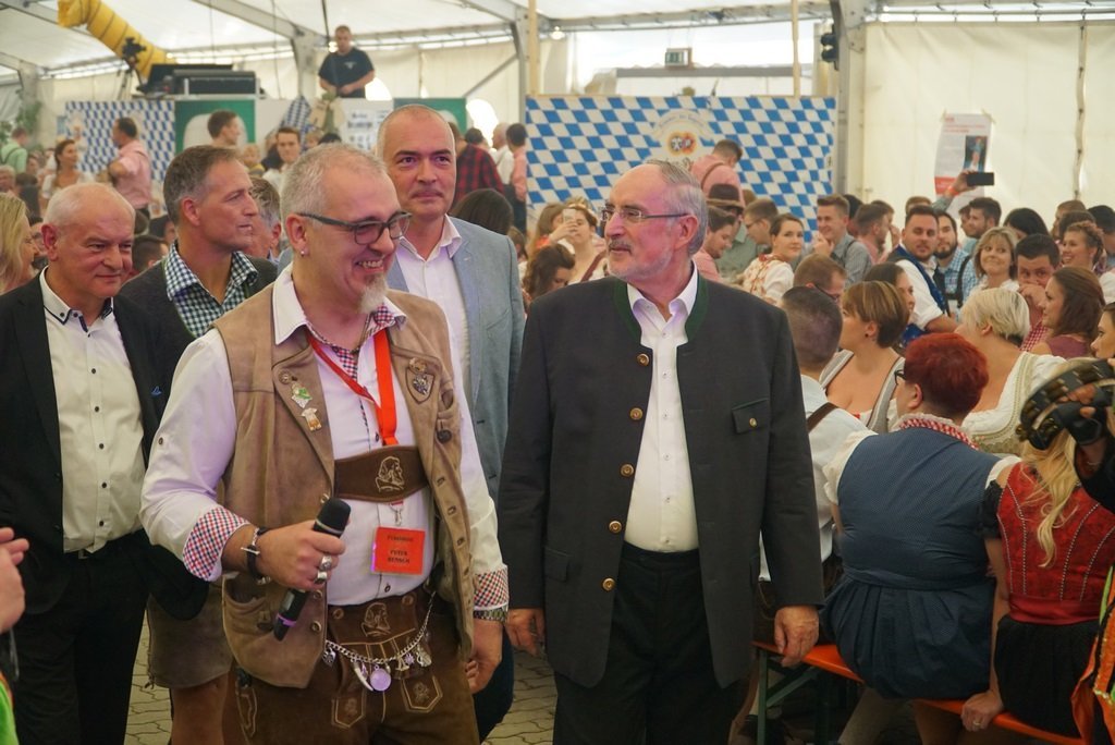 "Piraten"-Präsident Peter Rensch, OB Klaus Demal, Abgeordnete Kößler und Fischer