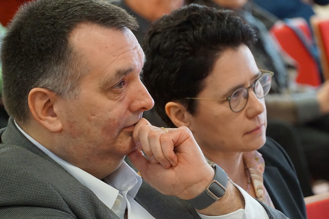 Ansgar Mayr (MdL), Ministerin Marion Gentges