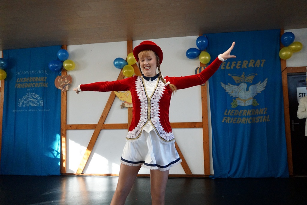 Tanzmariechen Lara Heil der Karnevalsgesellschaft Durlach (KaGe04)