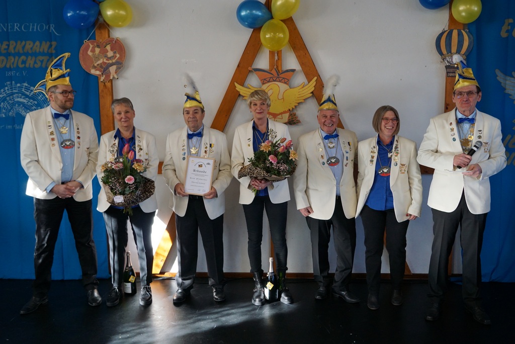 Ehrung des bisherigen Präsidiums