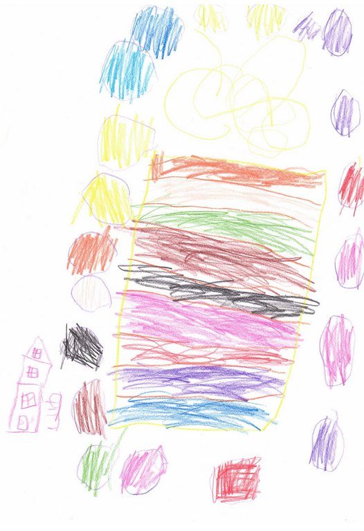 Ein Geschenk mit Weihnachtskugeln und einem Turm (Kita Regenbogen)