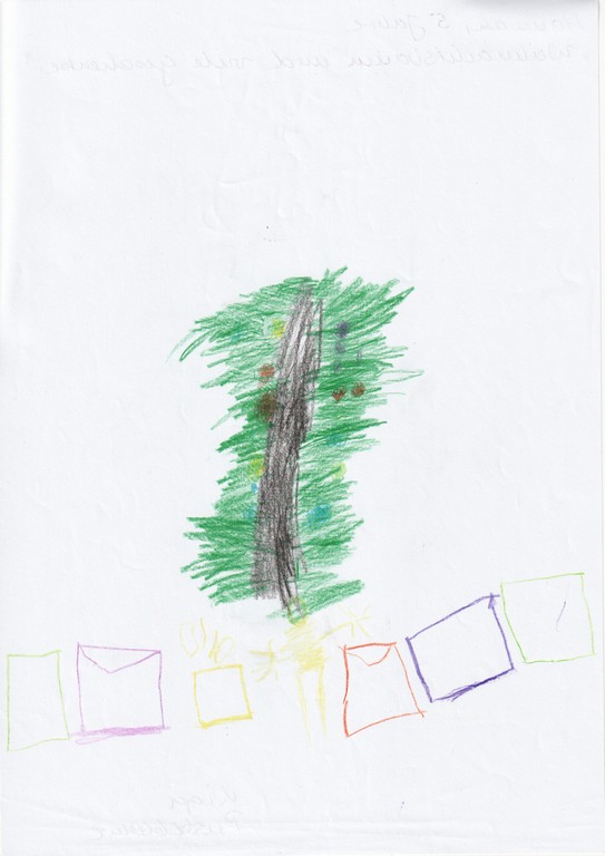Hannah (5): Weihnachtsbaum und viele Geschenke (Kita Pusteblume)